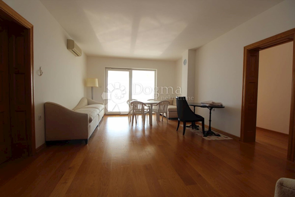 Hiša Dramalj, Crikvenica, 750m2