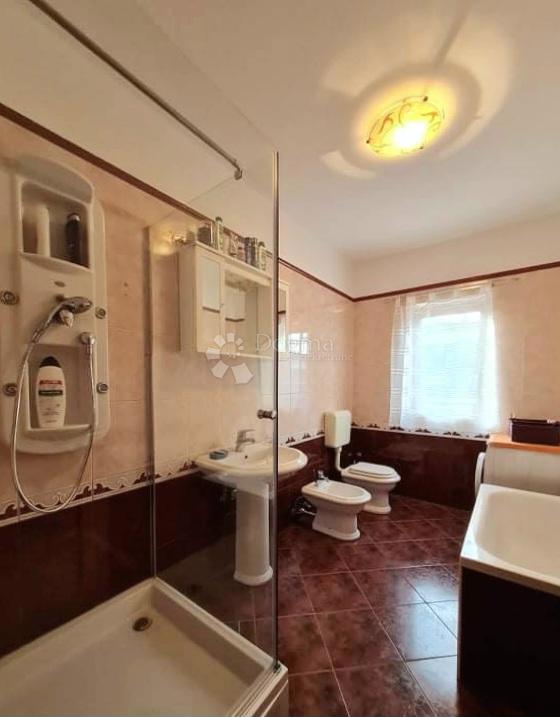 Hiša Veprinac, Opatija - Okolica, 200m2