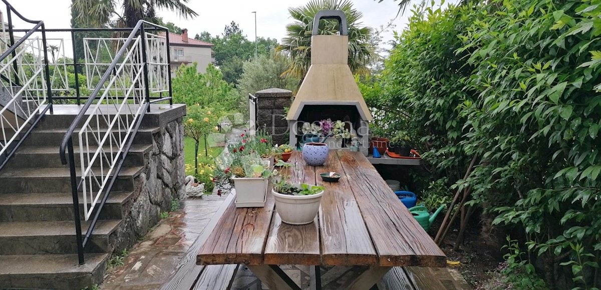 Stanovanje Ćikovići, Kastav, 160m2