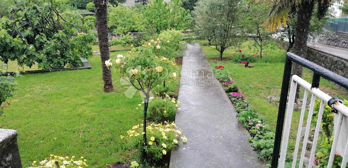 Stanovanje Ćikovići, Kastav, 160m2