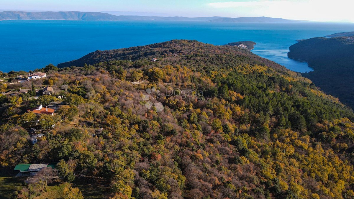 Zemljišče Labin, 6.073m2