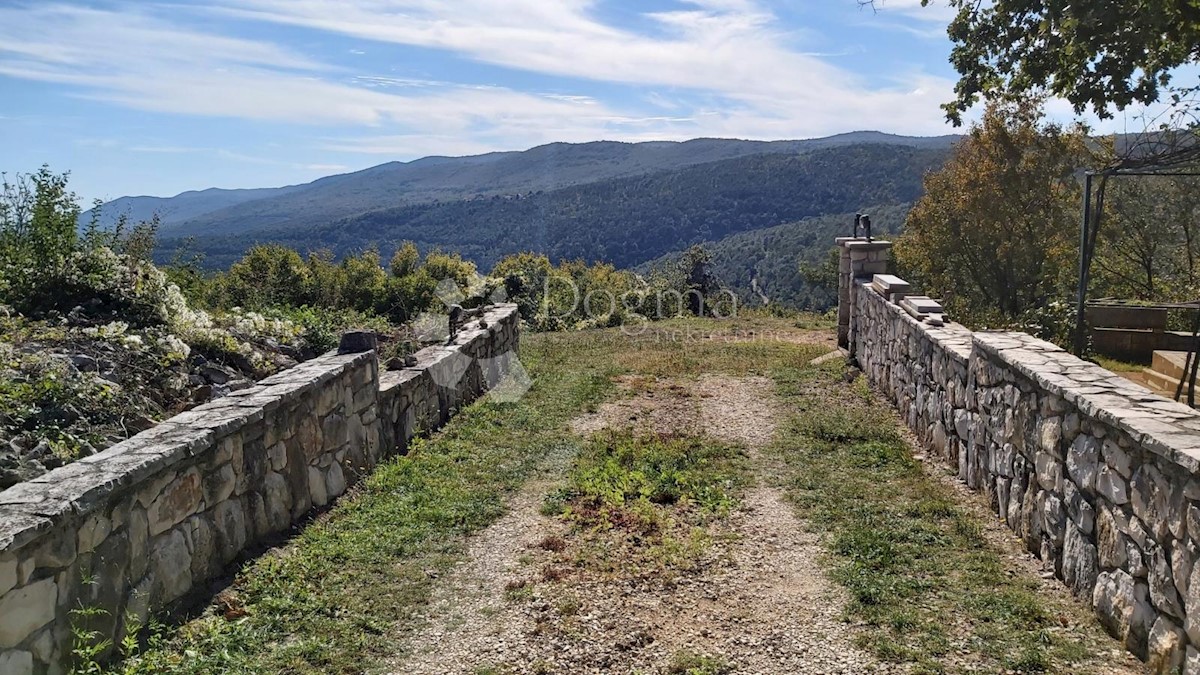 Zemljišče Labin, 6.073m2