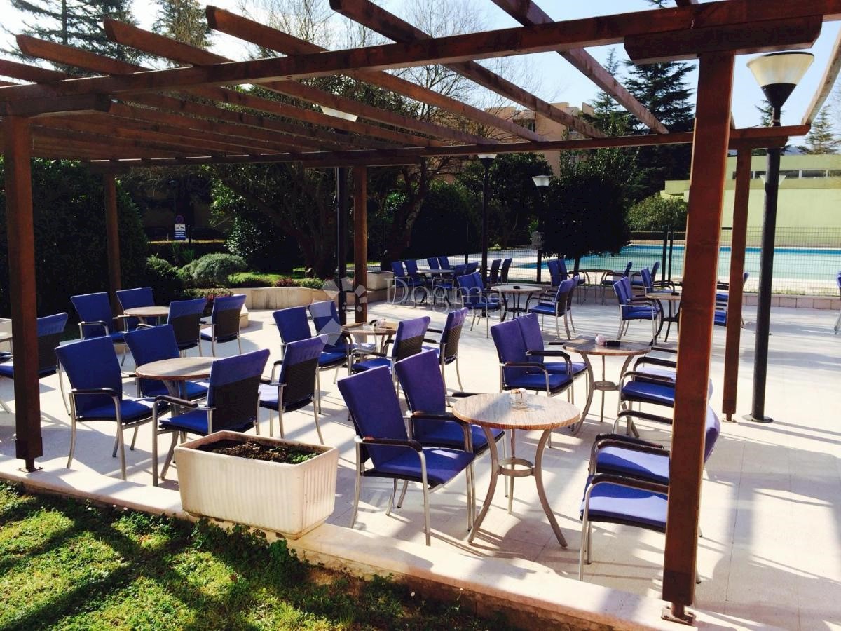 Hotel Livade, Oprtalj, 15.000m2