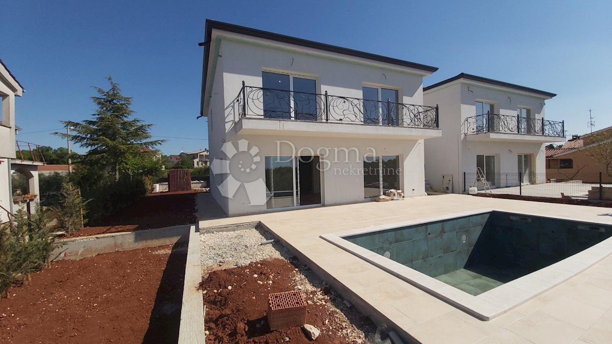 Hiša Poreč, 230m2
