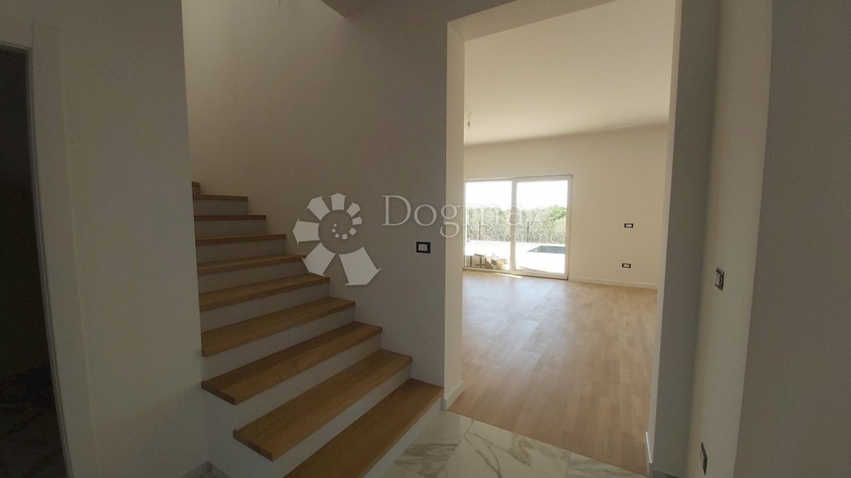 Hiša Poreč, 230m2