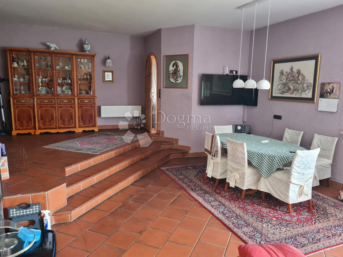 Hiša Brod Moravice, 350m2