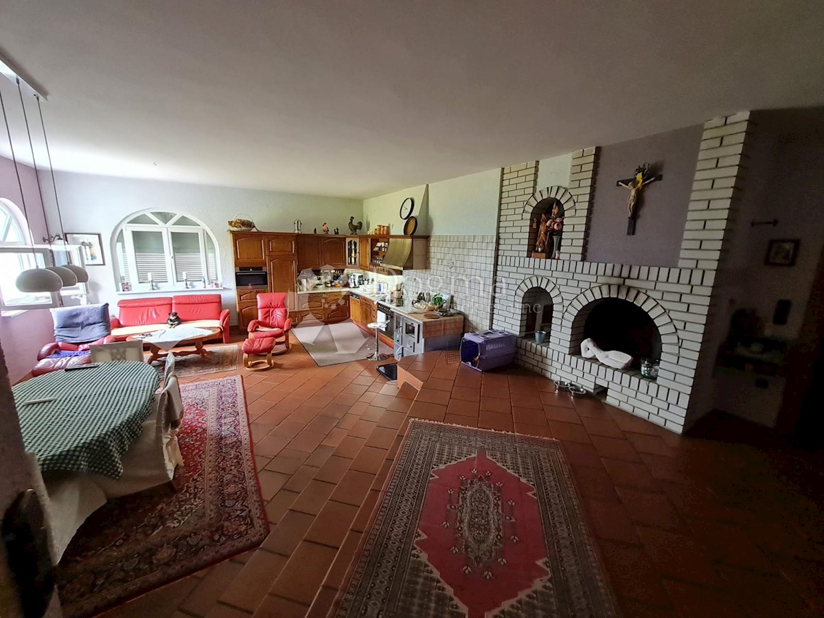 Hiša Brod Moravice, 350m2