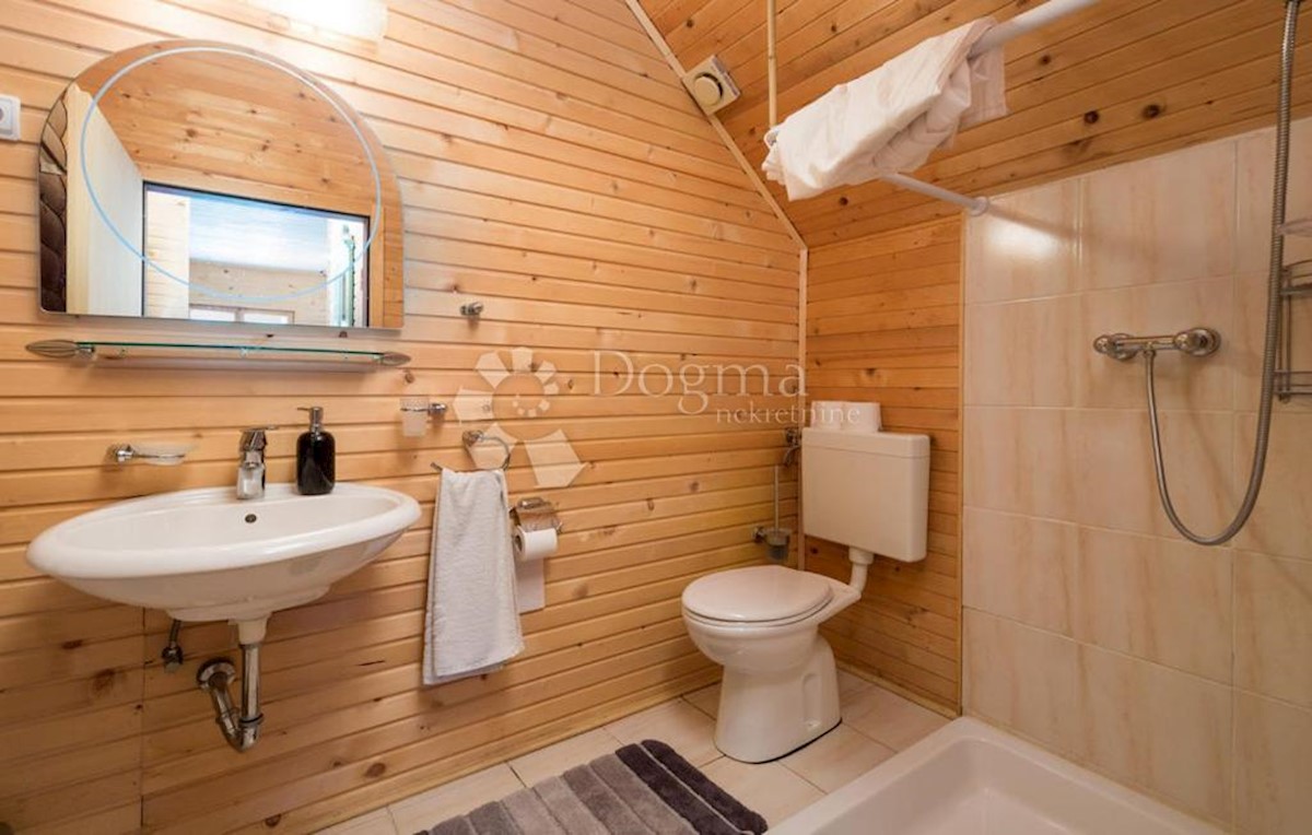 Hiša Brod Moravice, 350m2