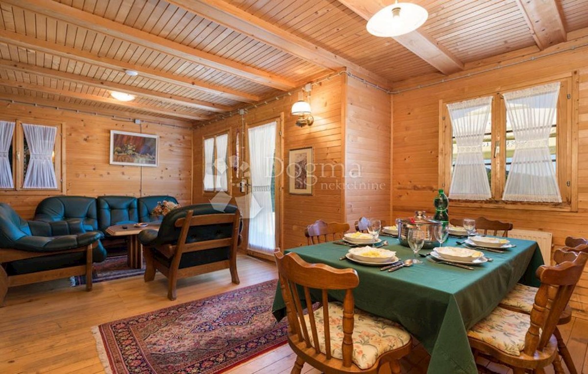 Hiša Brod Moravice, 350m2