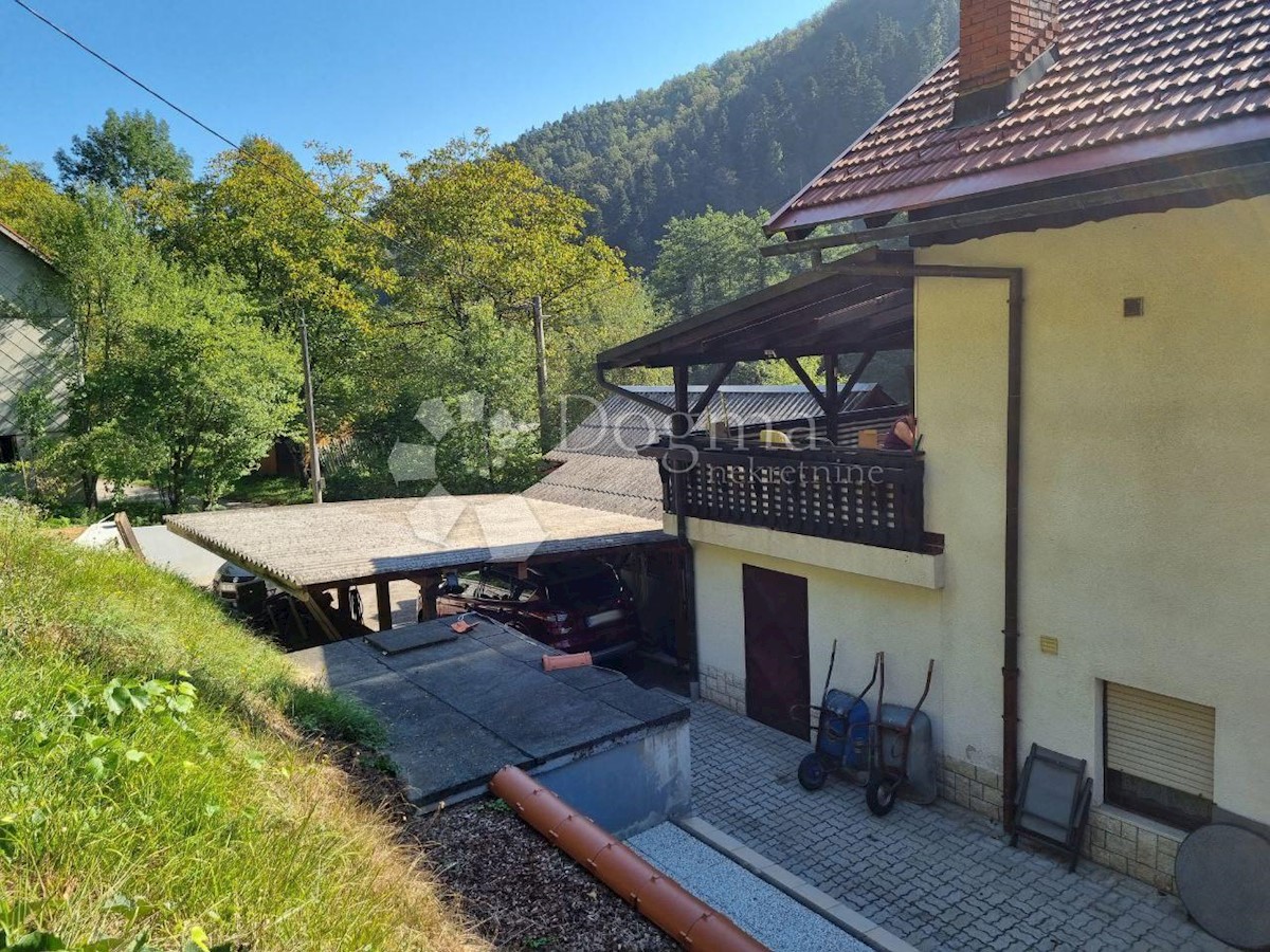 Hiša Krivac, Delnice, da, 480m2