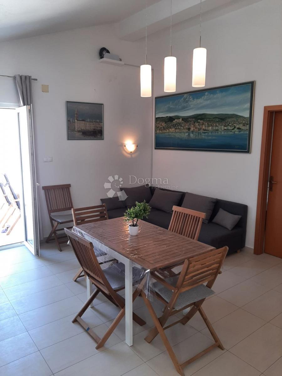 Hiša Kanica, Rogoznica, 150m2