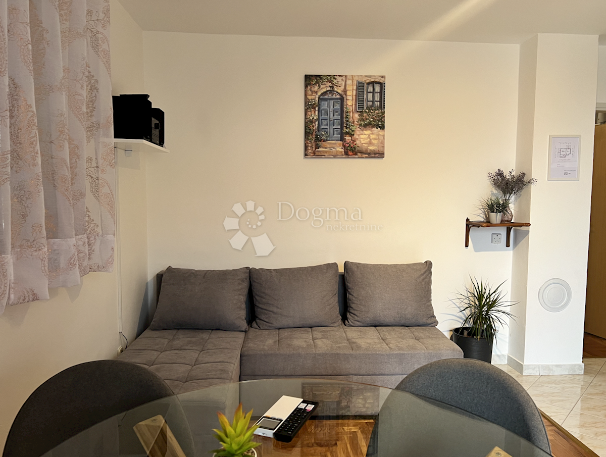 Rabac, apartma z odprtim pogledom na morje 43,67m2