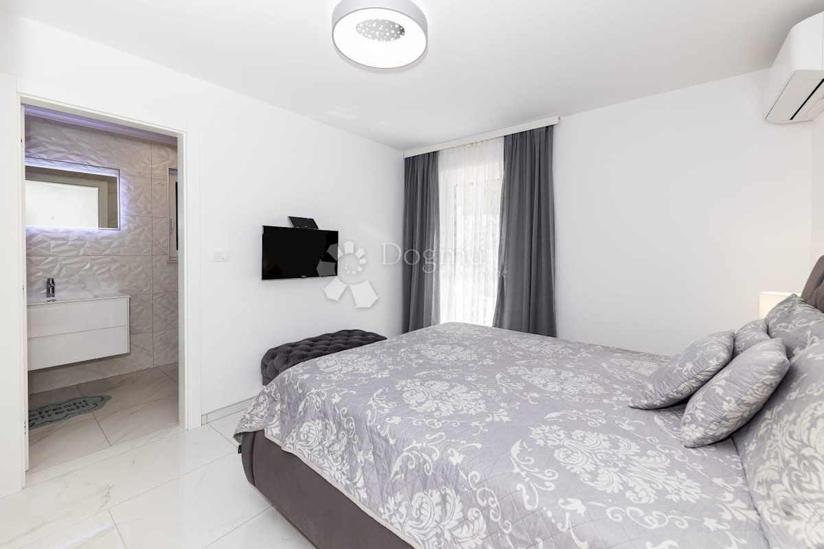 Apartma Crikvenica, 144,18m2