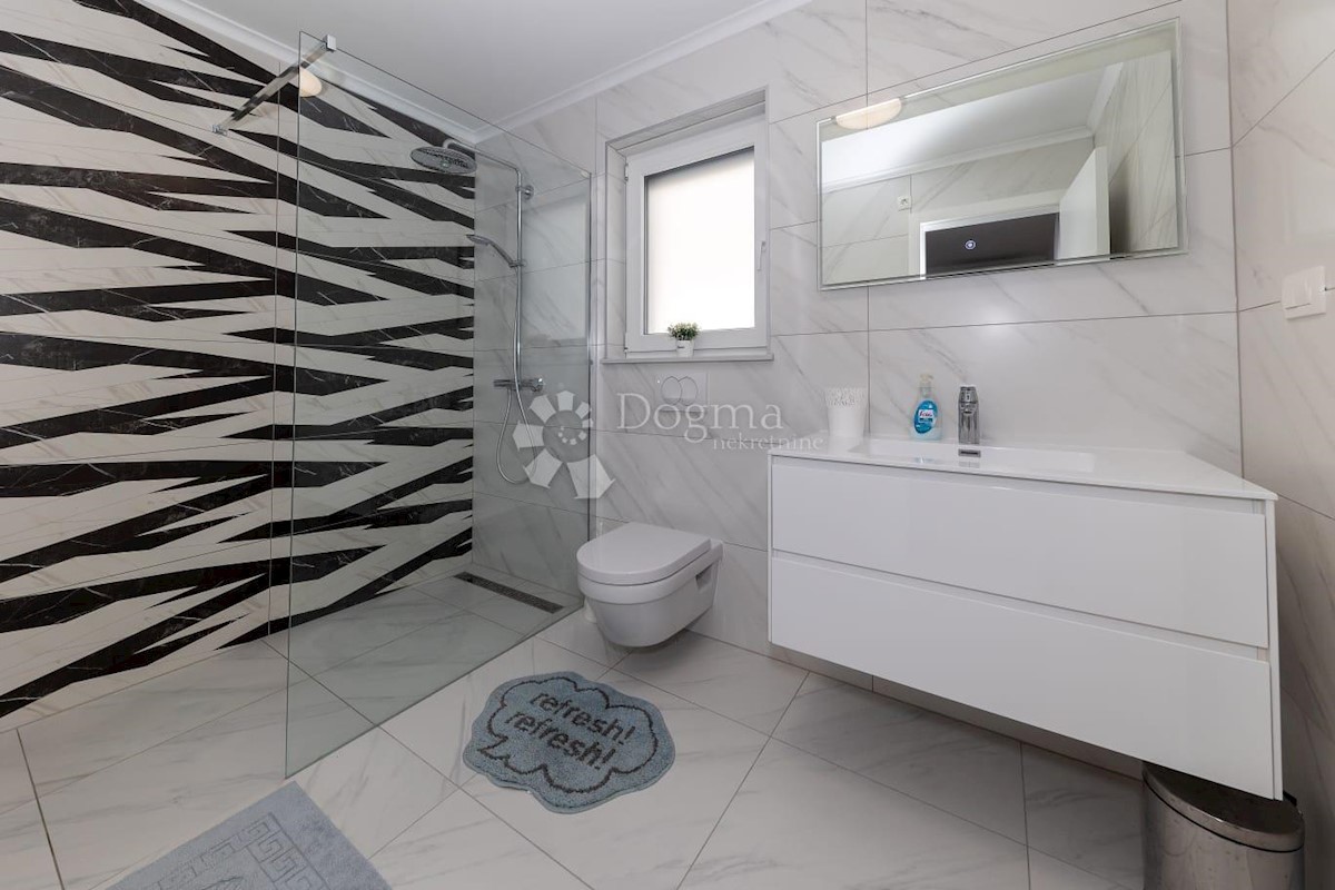 Apartma Crikvenica, 144,18m2