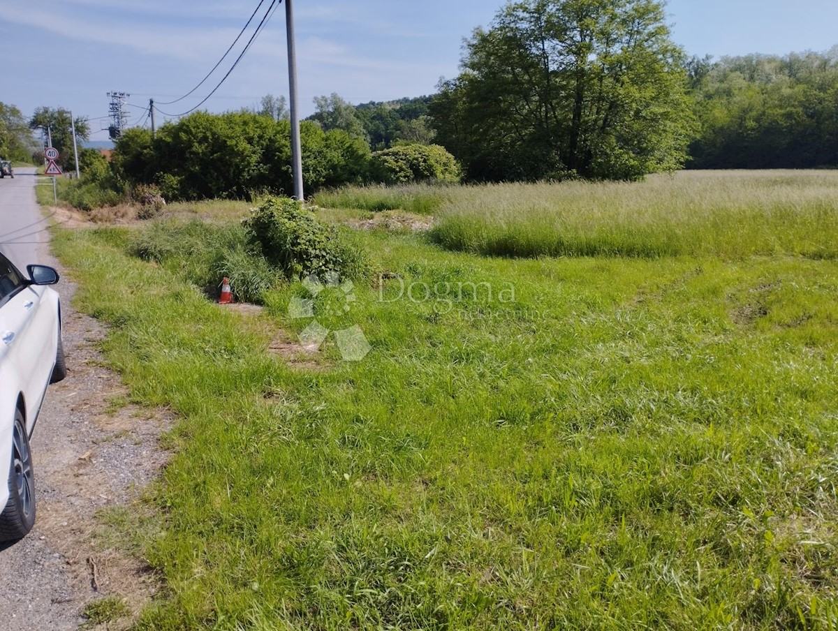 Parcela DONJA ZELINA 17.750 EUR