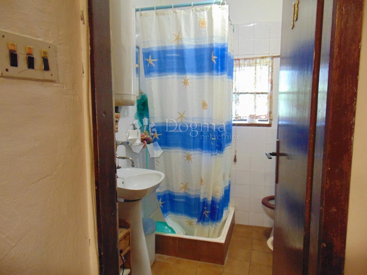 Hiša Rovinj, 101m2