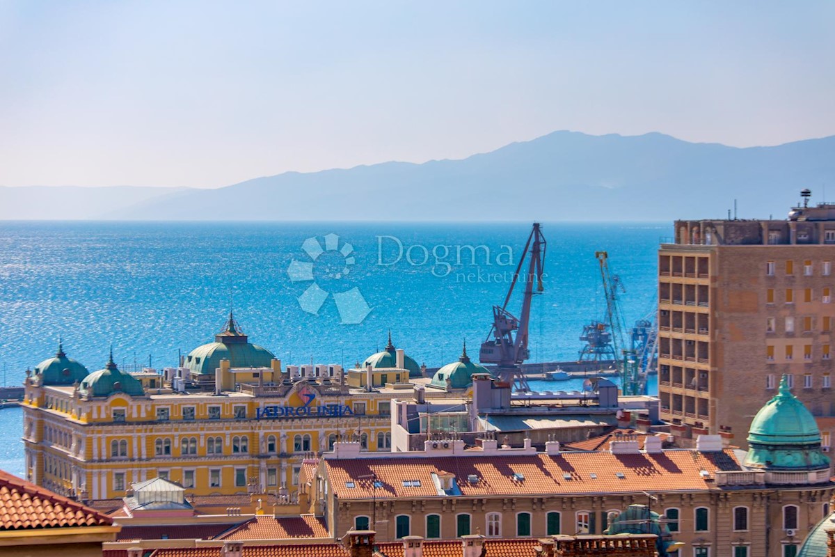 Stanovanje Centar, Rijeka, 64m2