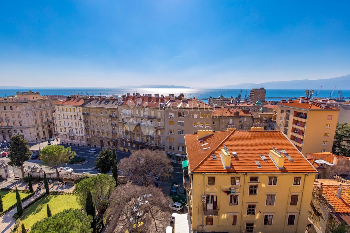 Stanovanje Centar, Rijeka, 64m2