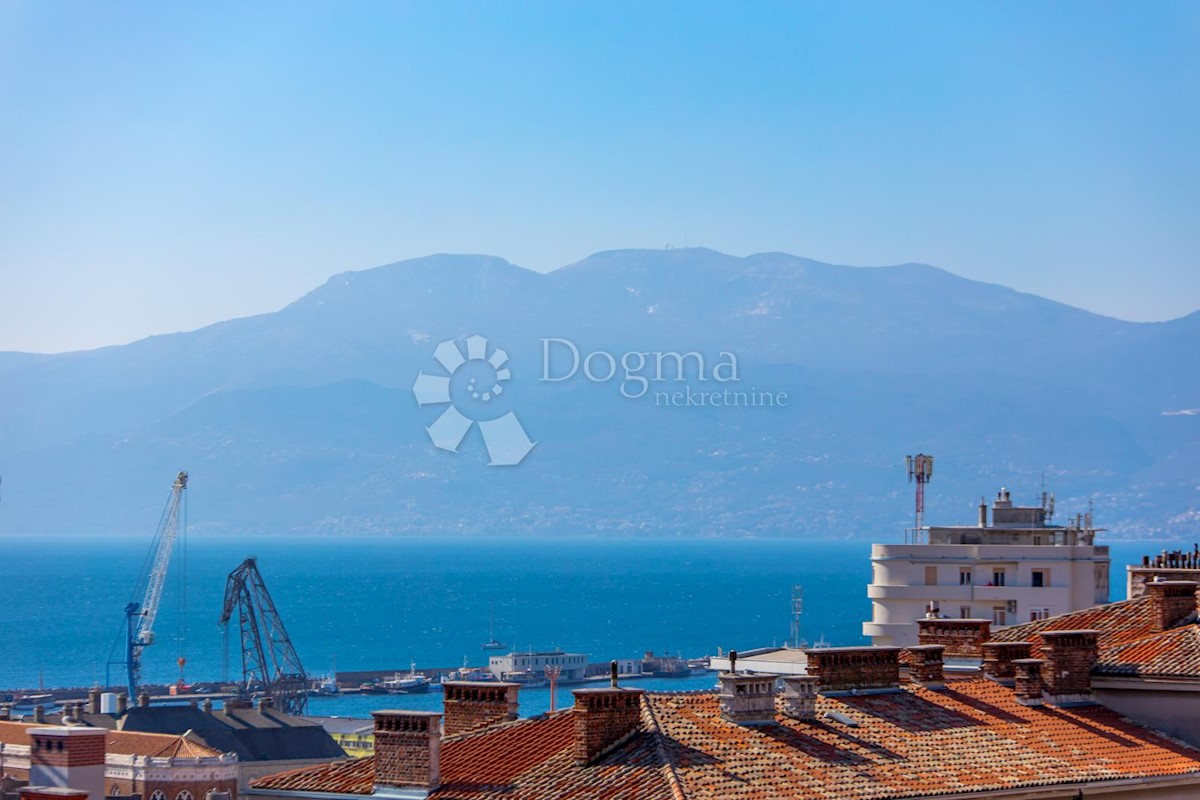 Stanovanje Centar, Rijeka, 64m2