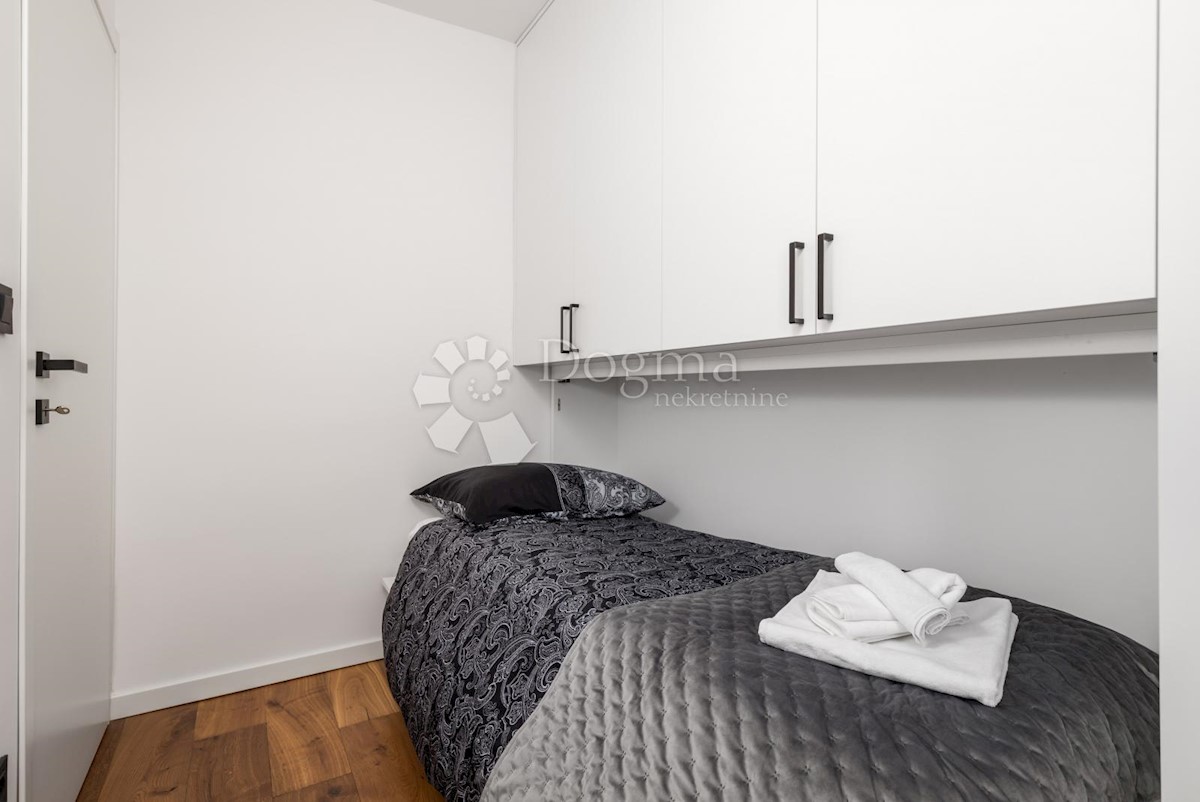 Stanovanje Centar, Rijeka, 64m2