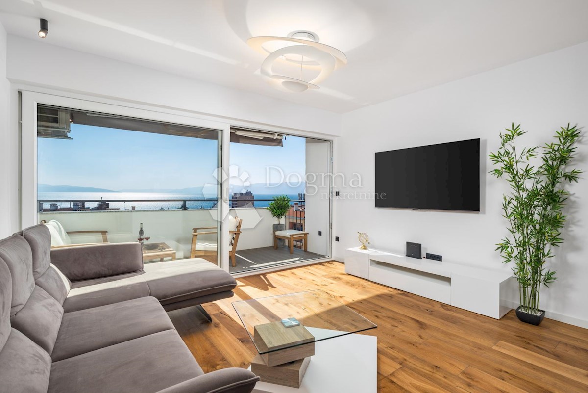 Stanovanje Centar, Rijeka, 64m2