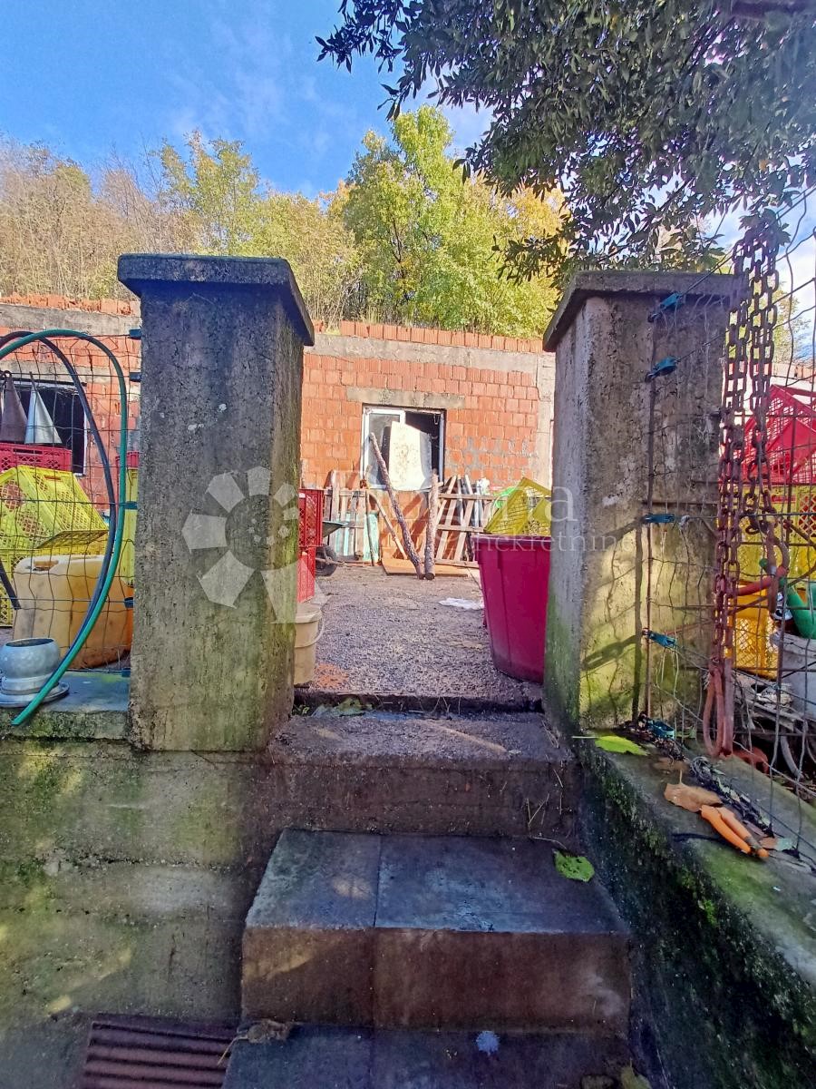 Hiša Podhum, Jelenje, 300m2