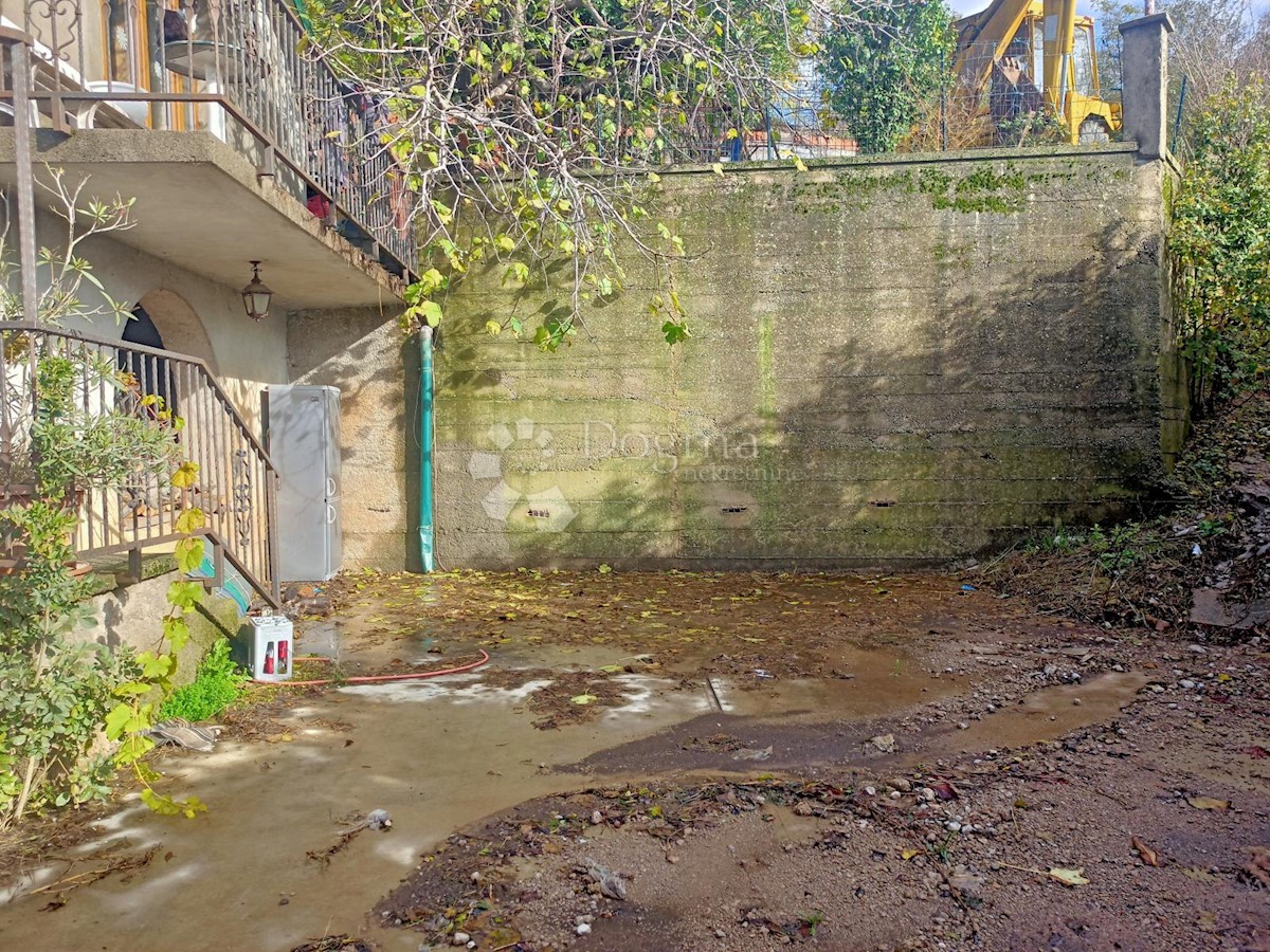 Hiša Podhum, Jelenje, 300m2