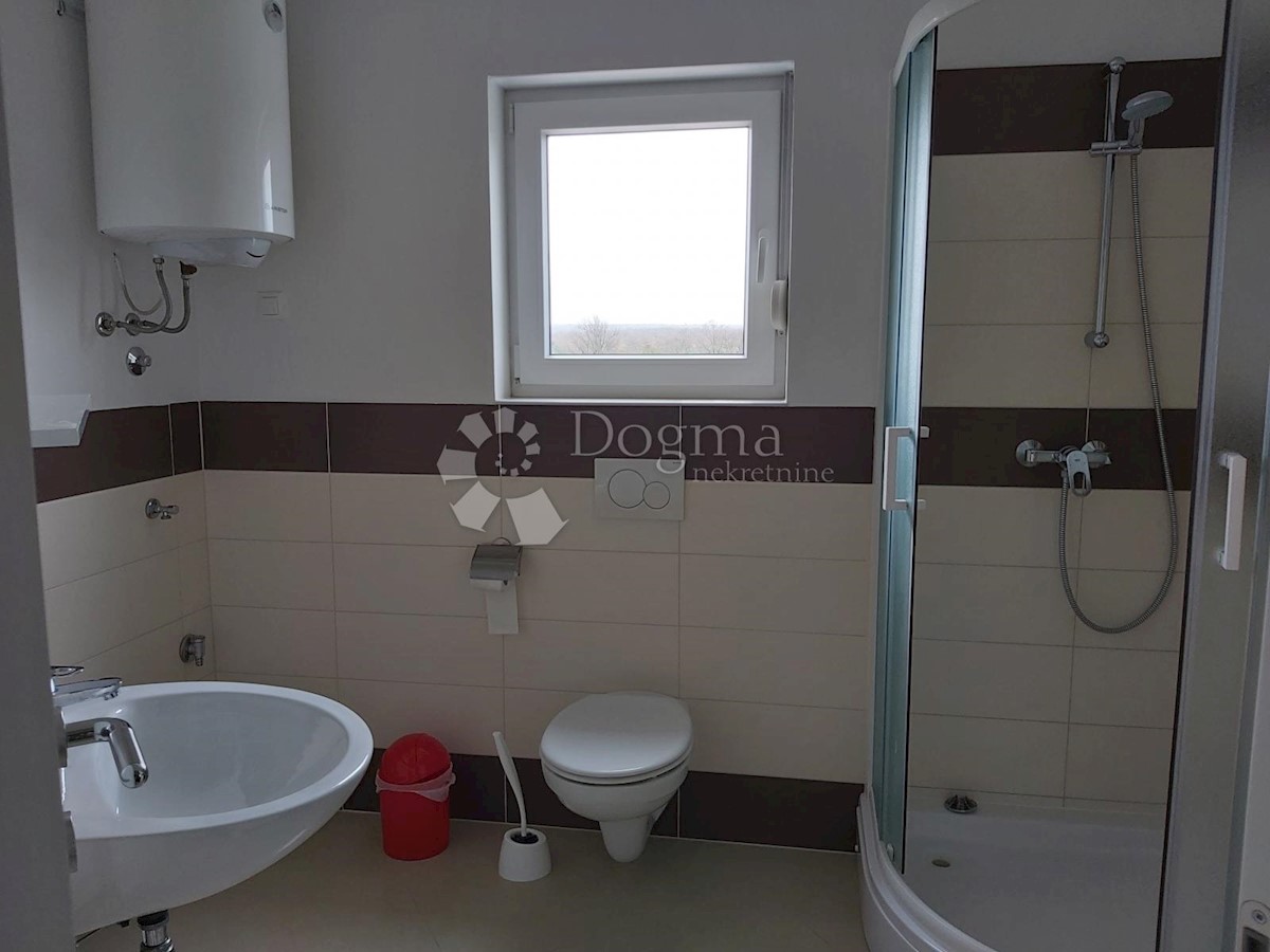 Stanovanje Peroj, Vodnjan, 76m2
