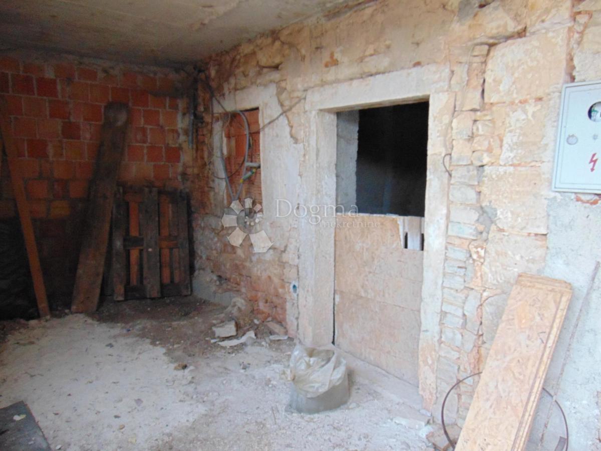 Hiša Juršići, Svetvinčenat, 140m2
