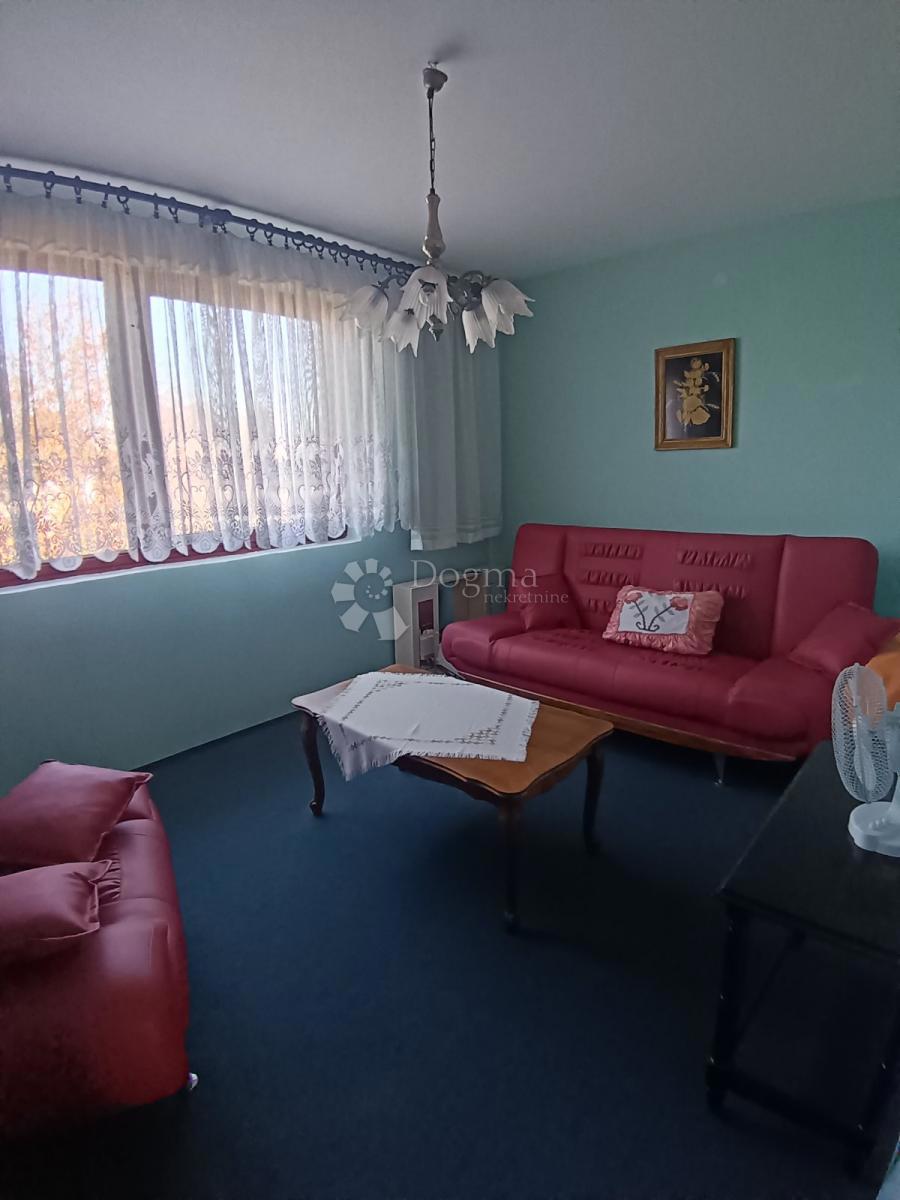 Hiša Josipovac, Osijek - Okolica, 200m2