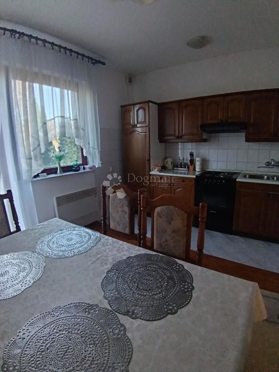 Hiša Josipovac, Osijek - Okolica, 200m2