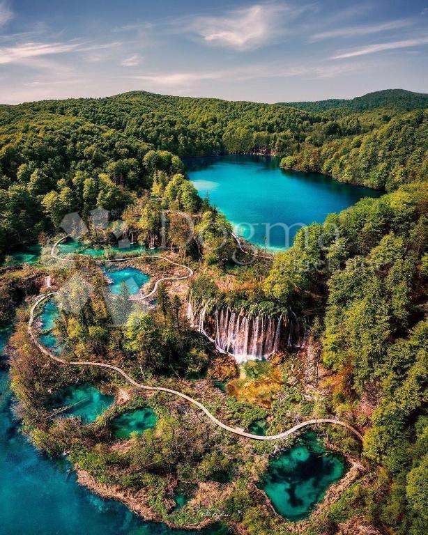 Zemljišče Prijeboj, Plitvička Jezera, 32.561m2