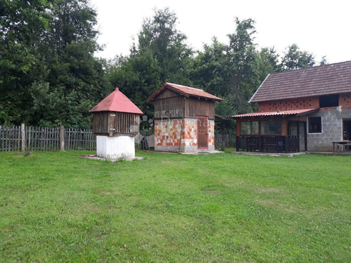 Zemljišče Ravno Rašće, Glina, 60.000m2