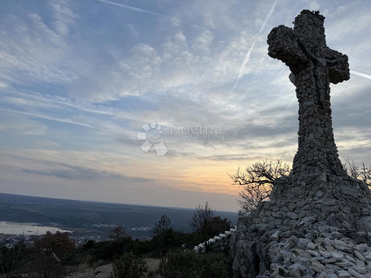 Zemljišče Posedarje, 26.125m2