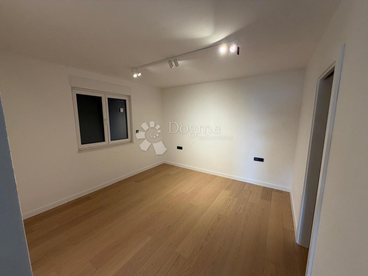 PENTHOUSE Seget Donji, Seget, 173,93m2