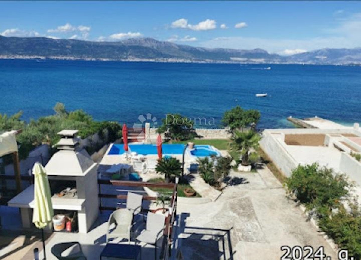 Hiša Slatine, Split - Okolica, 260m2
