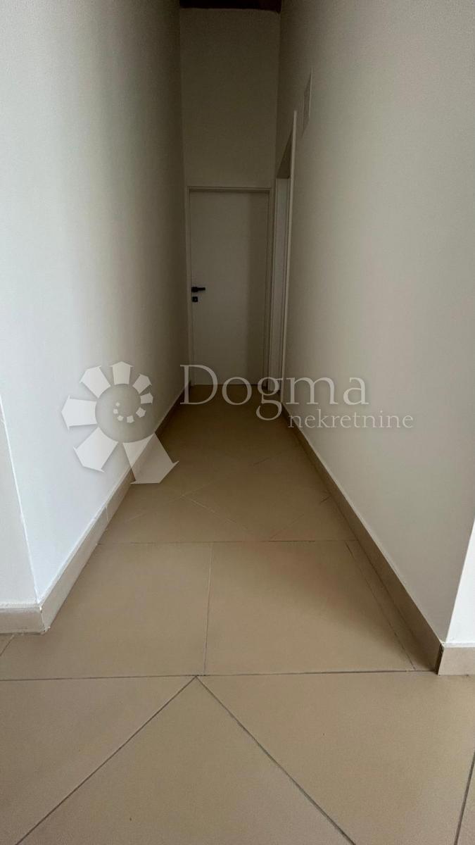 Stanovanje Veli vrh, Pula, 82,11m2