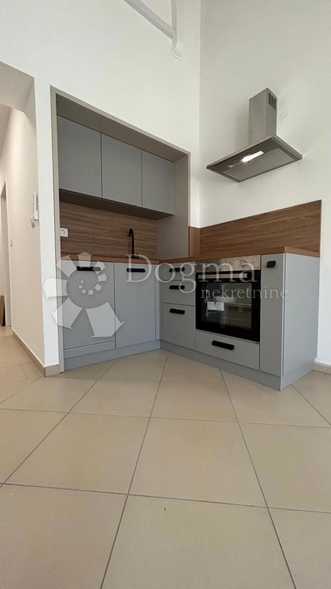 Stanovanje Veli vrh, Pula, 82,11m2