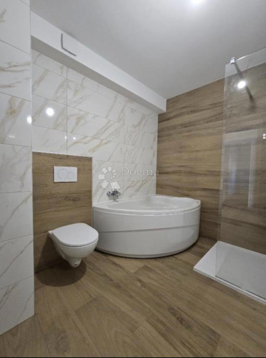 Stanovanje Centar, Varaždin, 115,59m2