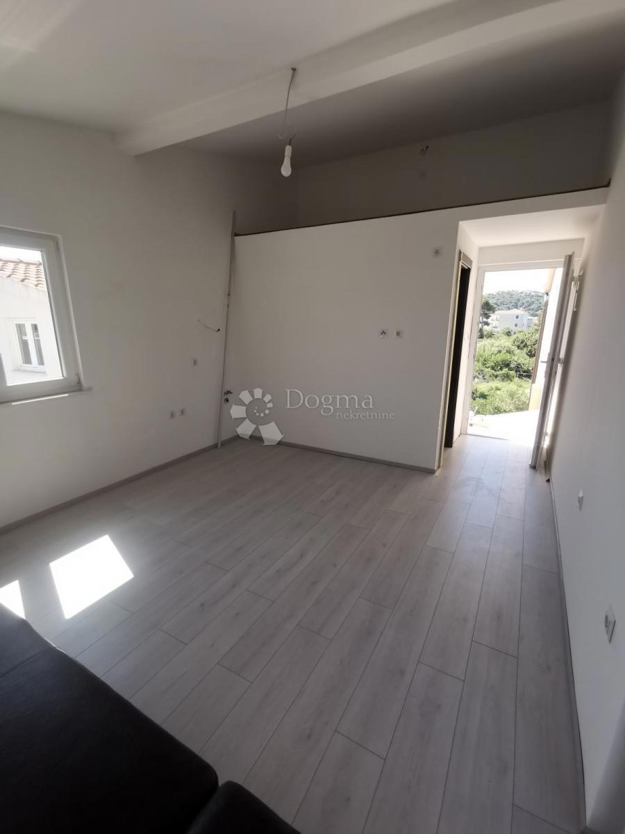 Stanovanje Rogoznica, 120m2