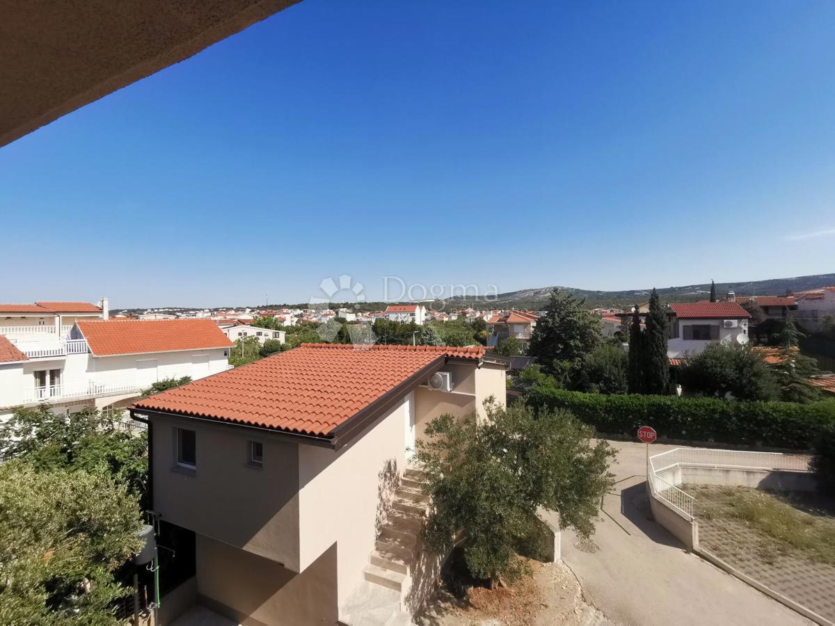 Stanovanje Rogoznica, 120m2