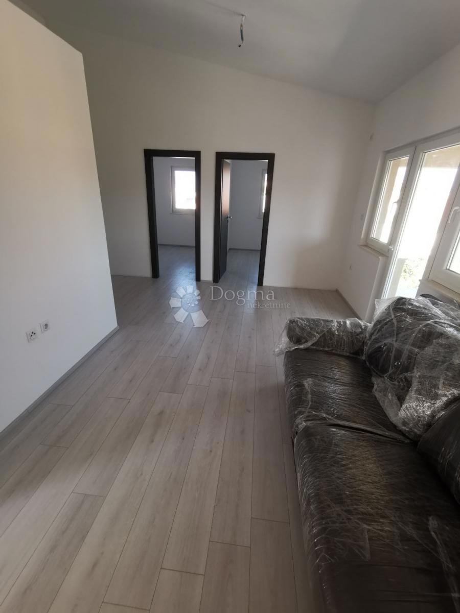 Stanovanje Rogoznica, 120m2