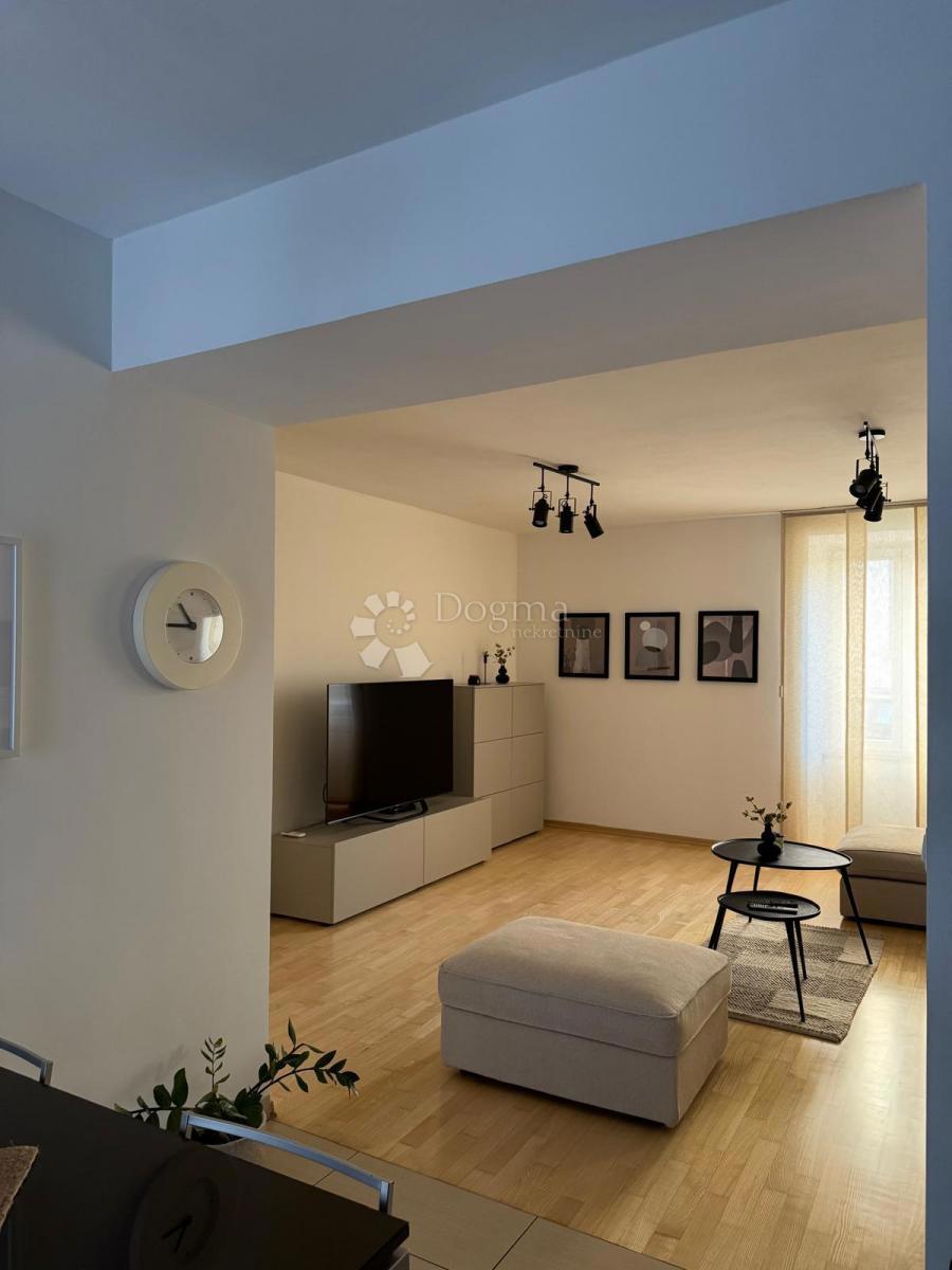 Hiša Centar, Pula, 163m2