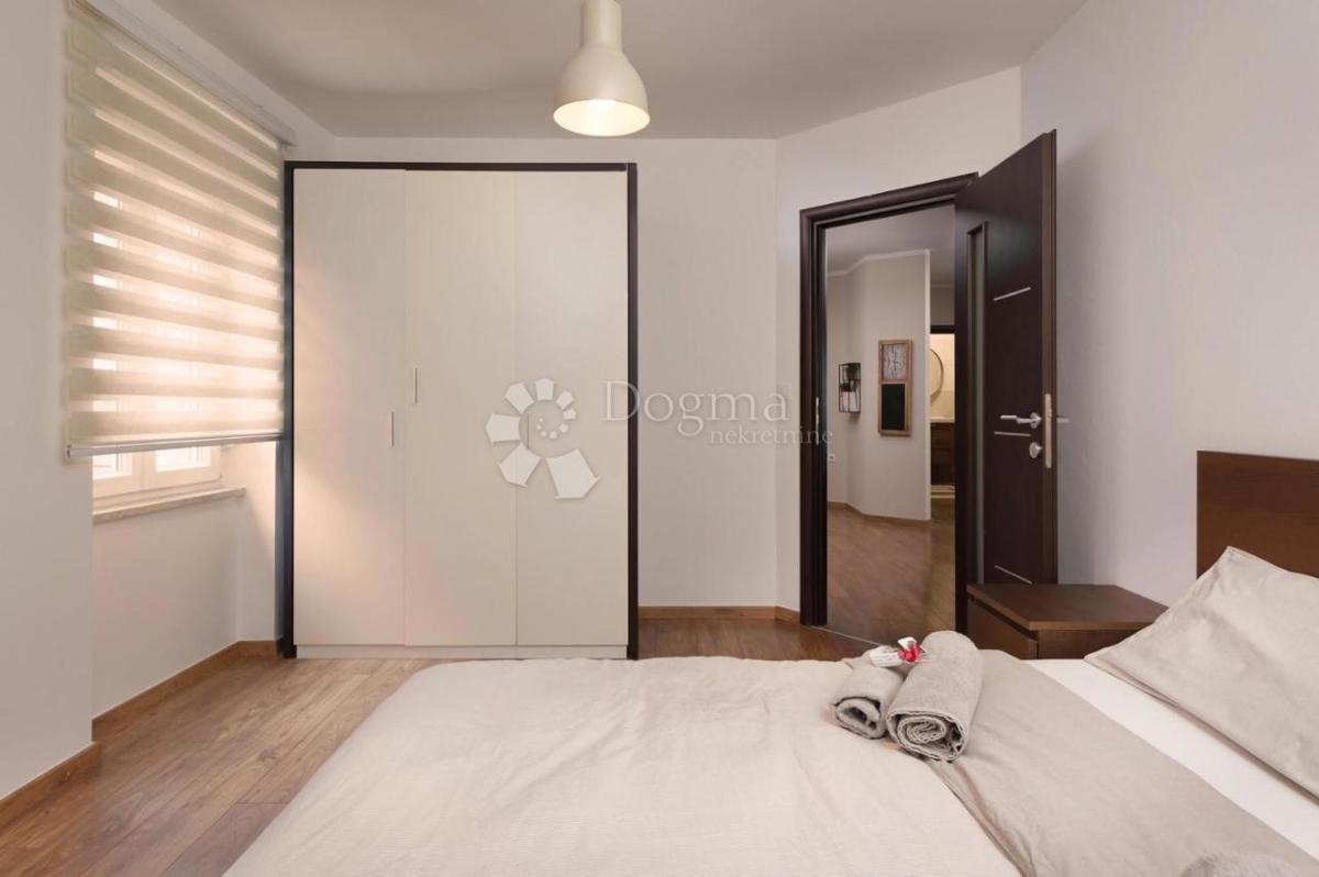 Stanovanje Centar, Pula, 52,77m2