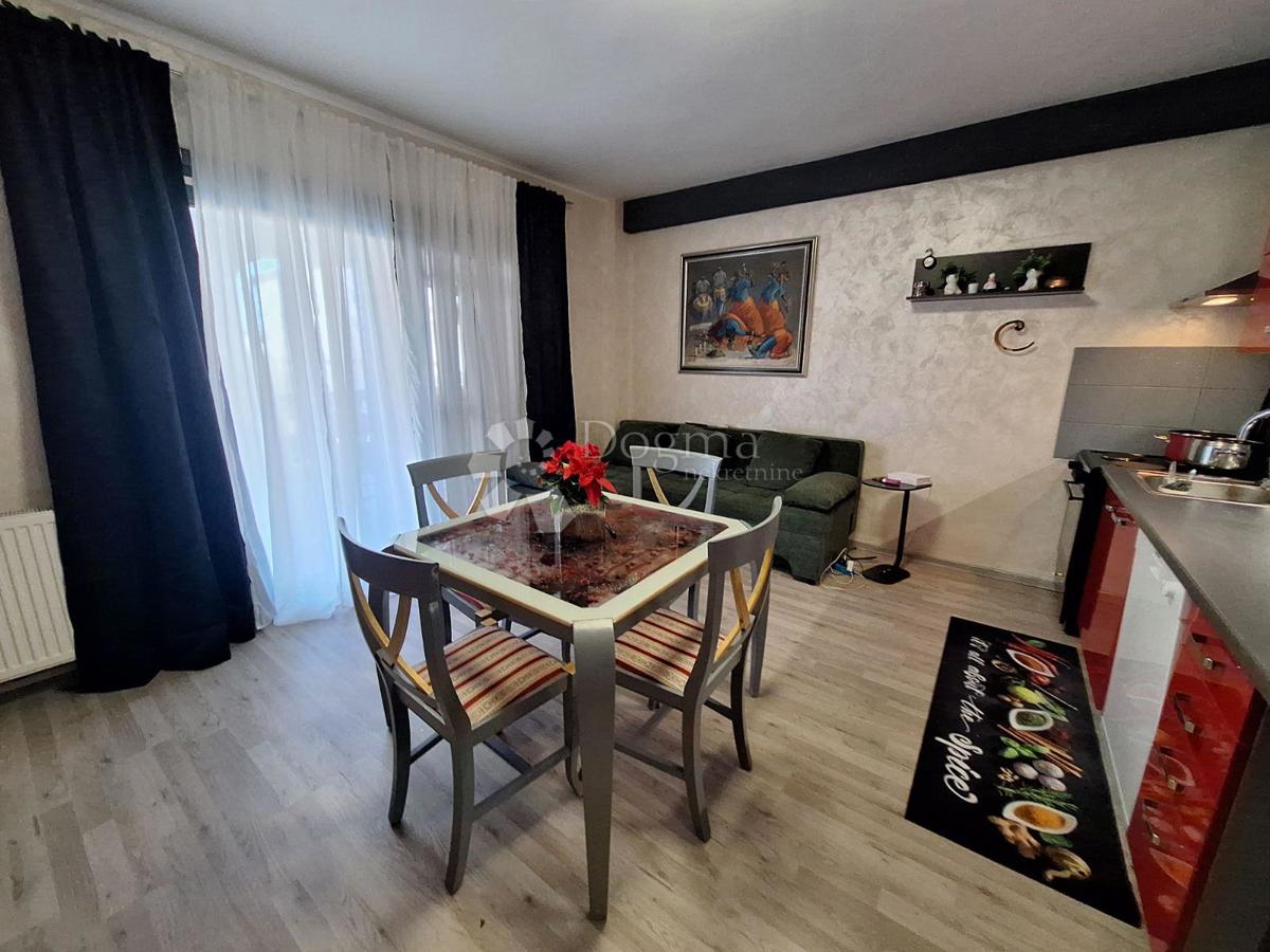 Apartma Porat, Malinska-Dubašnica, 82,74m2