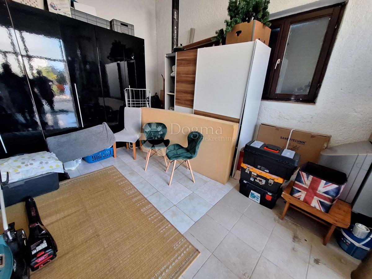 Apartma Porat, Malinska-Dubašnica, 82,74m2