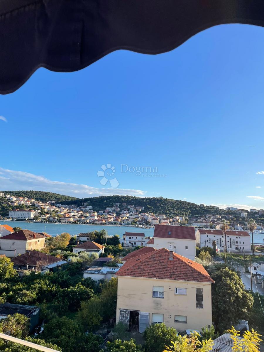 Stanovanje Trogir, 58,75m2