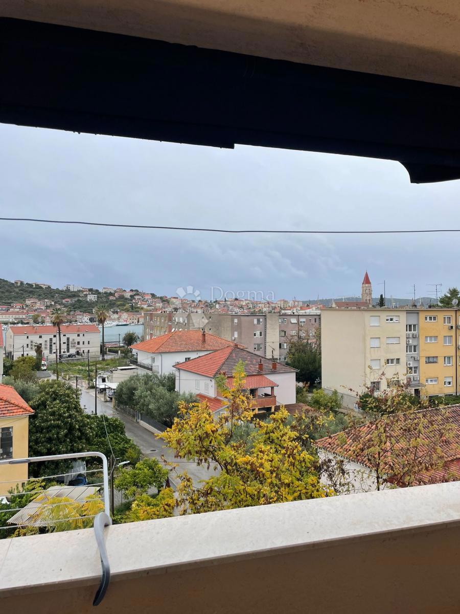 Stanovanje Trogir, 58,75m2