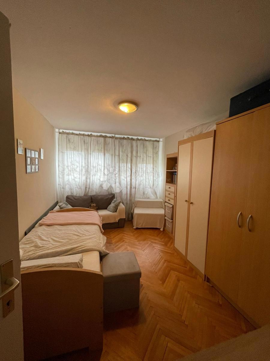 Stanovanje Trogir, 58,75m2