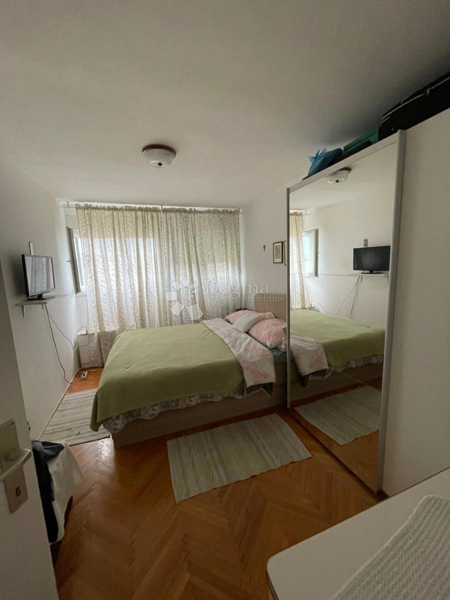 Stanovanje Trogir, 58,75m2
